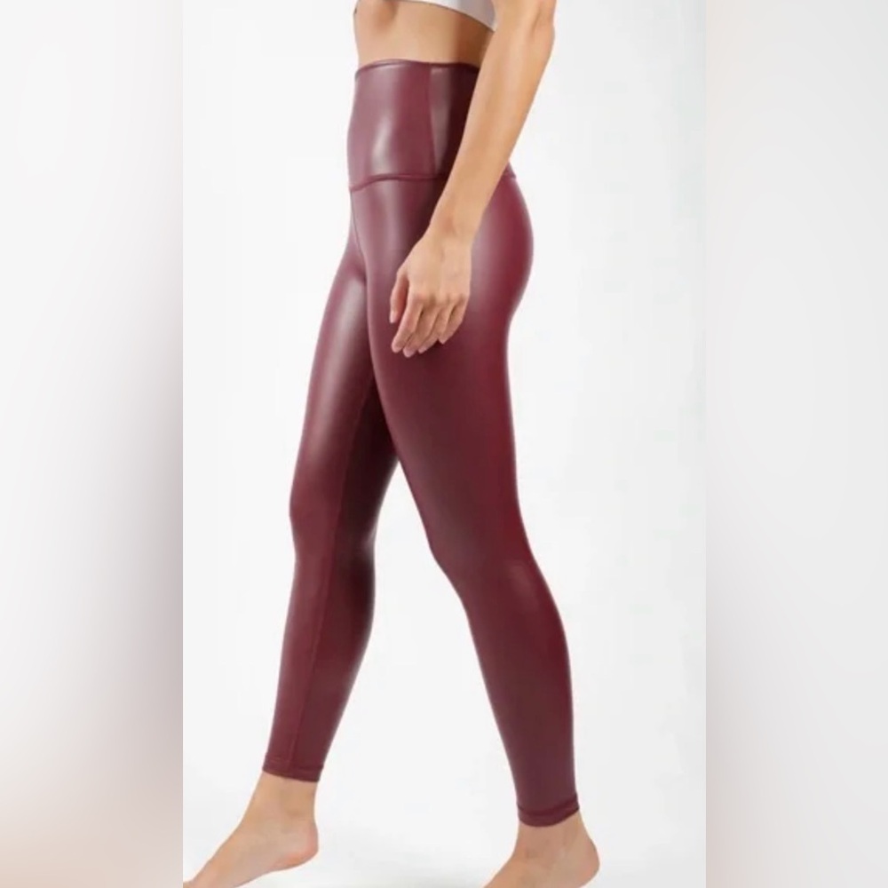 90 Degree By Reflex High Waist 7/8 Ankle Burgundy Faux Leather Leggings Small